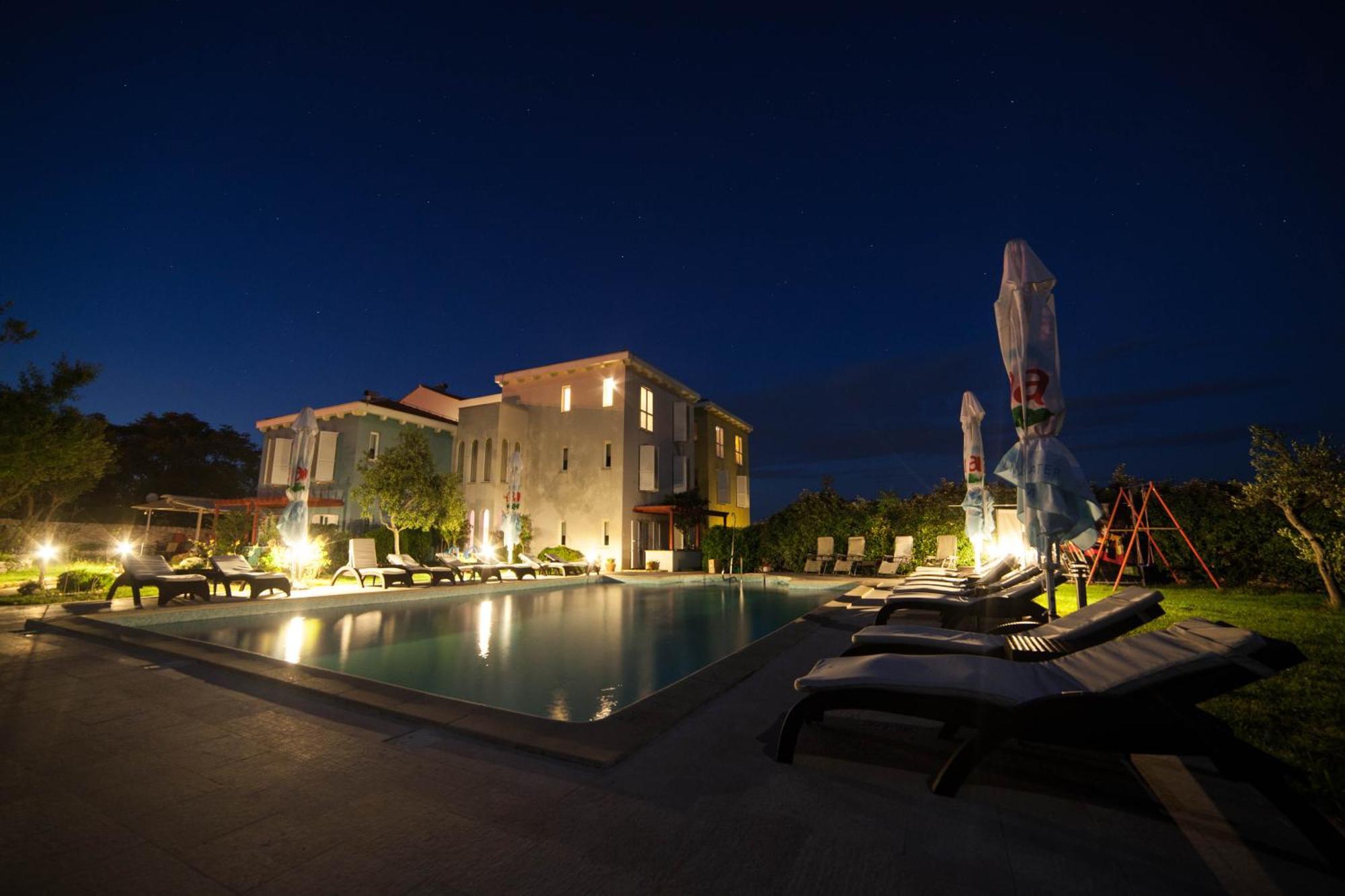 Hotel Manora Nerezine Exterior foto