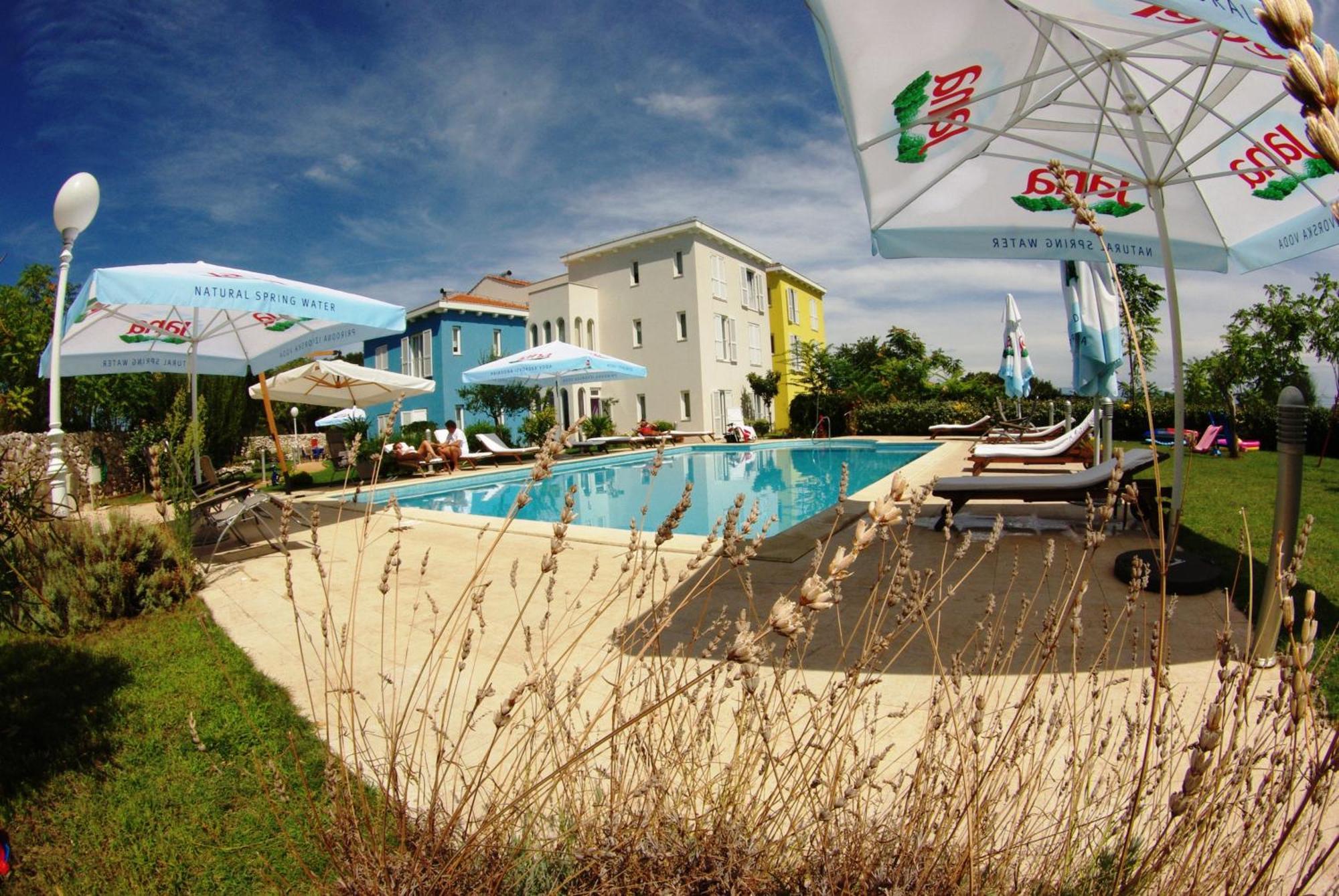 Hotel Manora Nerezine Exterior foto